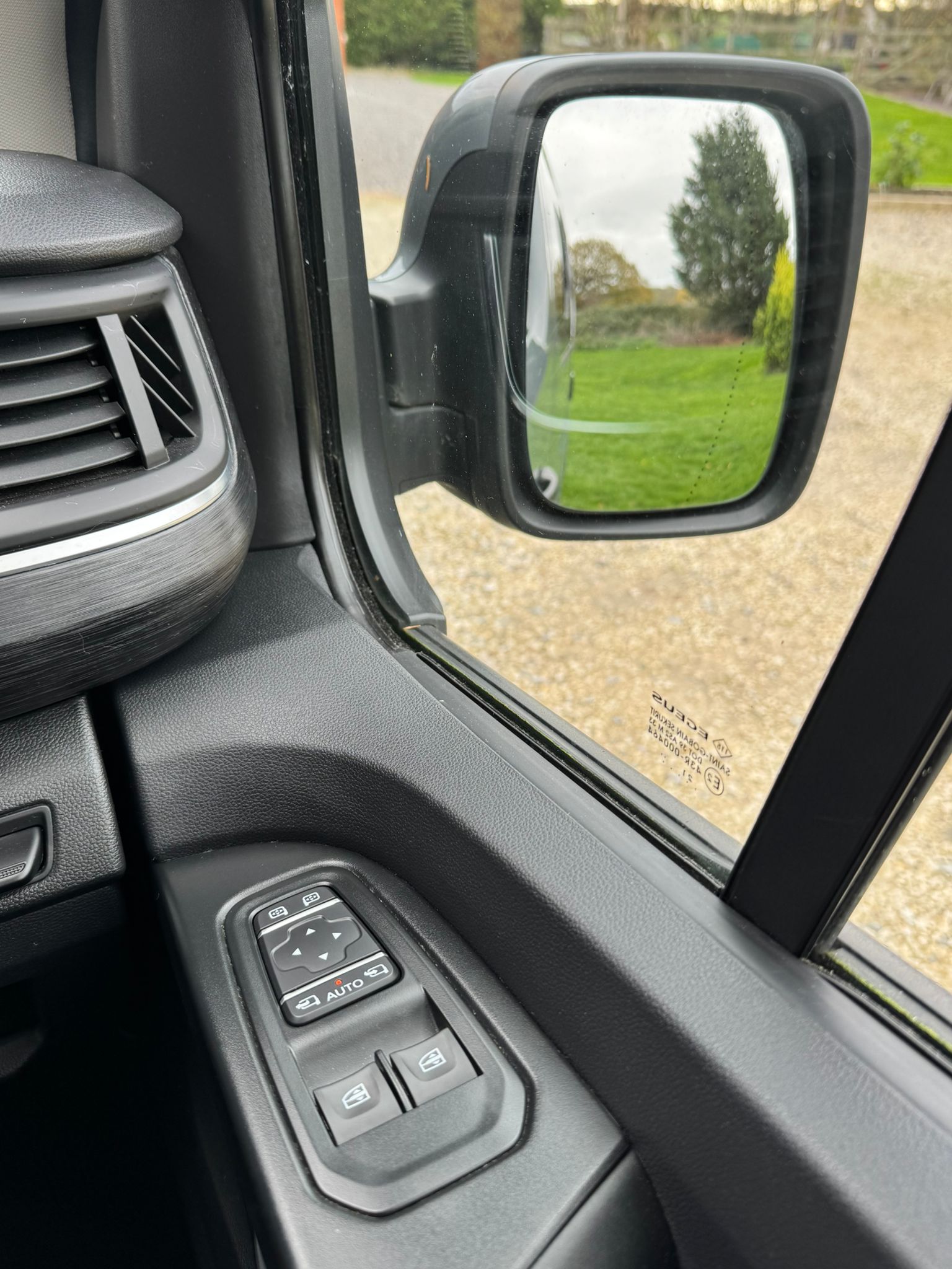 SOLD - Nissan Primastar Campervan 2023 Plate - Brand New Conversion - Image 19