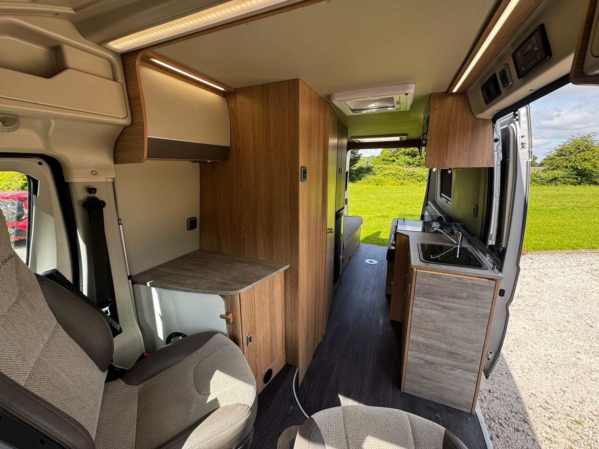 Auto-Trail 635 SE (2023 Plate) - Image 6